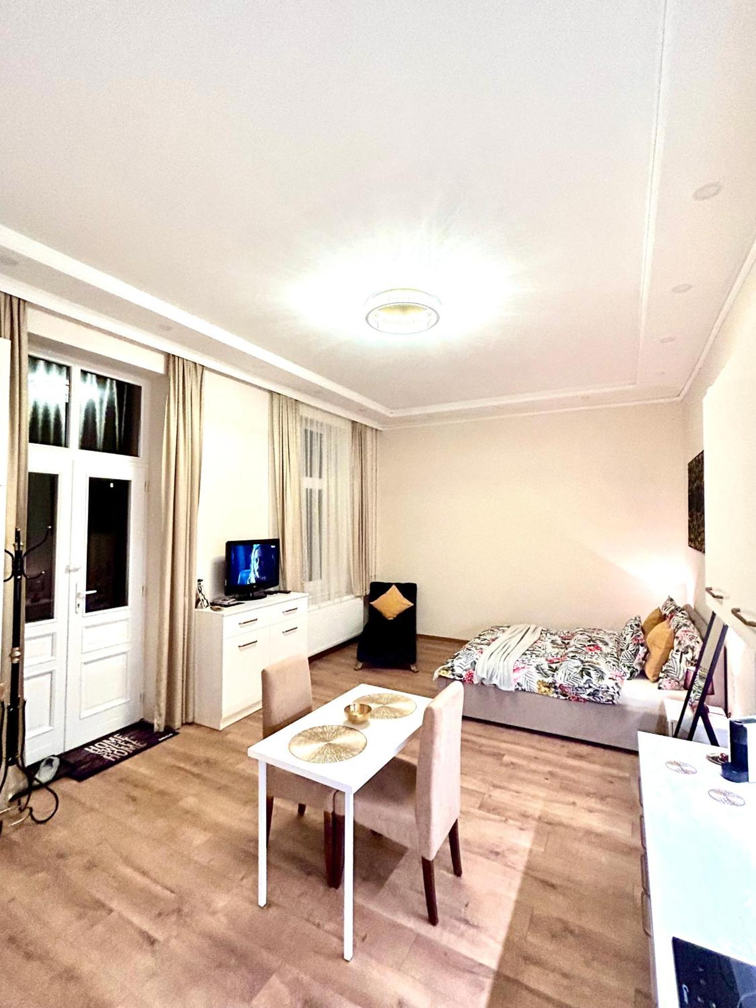 Apartman Gold Boedapest Buitenkant foto